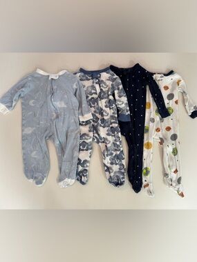 Gerber & Burt’s Bees Footed Pajamas - Blue and Multi Planet Prints - 3-6 Months